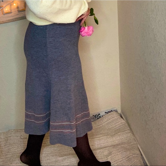 Cozy Vintage 70’s 80’s Midi Sweater Skirt - Picture 7 of 7